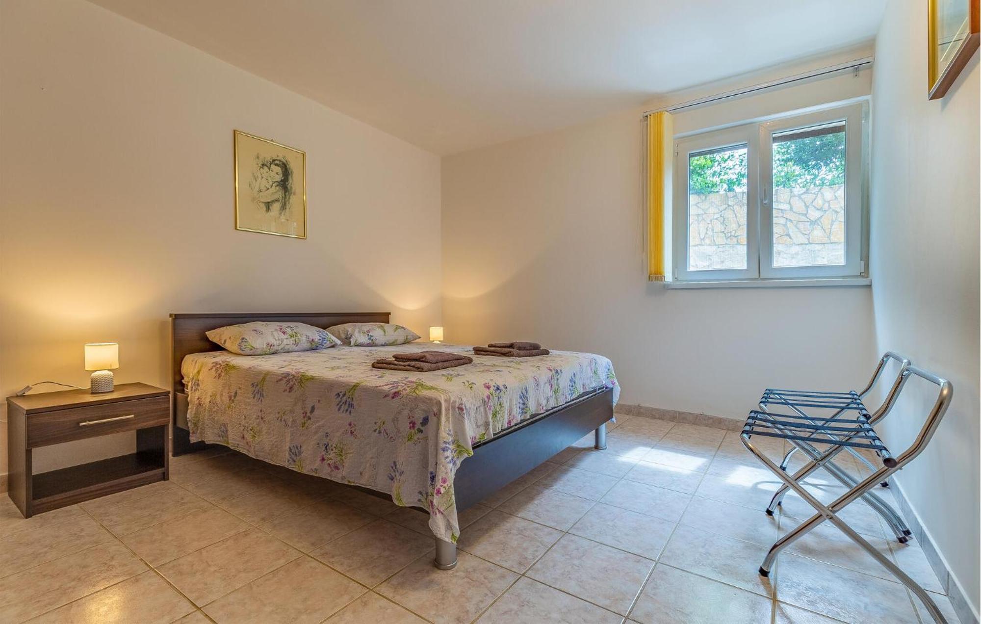 Cozy Apartment In Pula With Kitchen Екстериор снимка